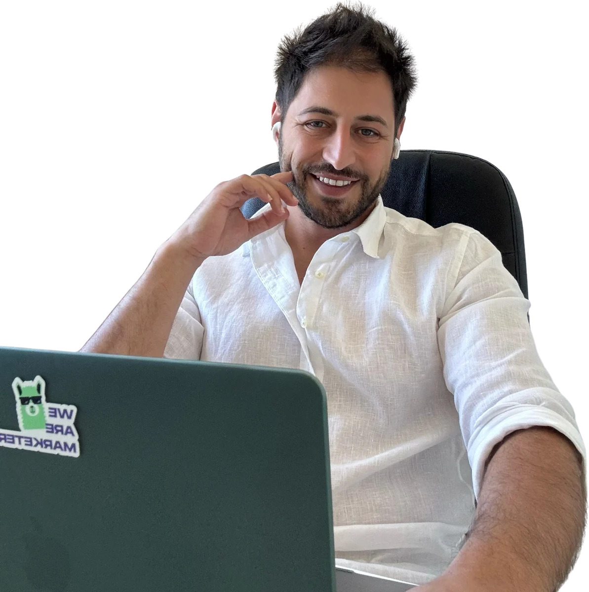 Alessio Ferlizzo alla scrivania